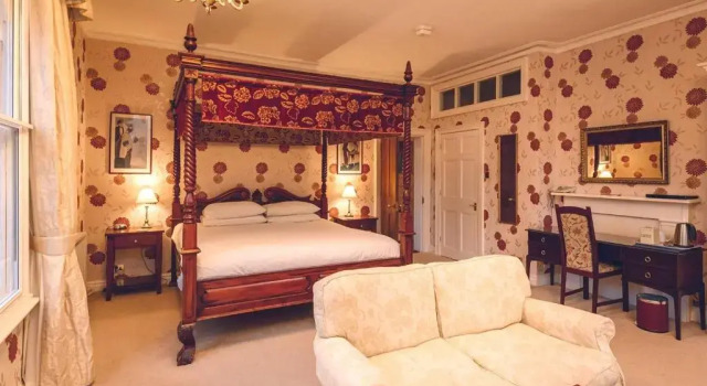 The Forest Country House B&B, Забронировать Отель «постель и завтрак» Отели Сноудония 5 звезд, 5*