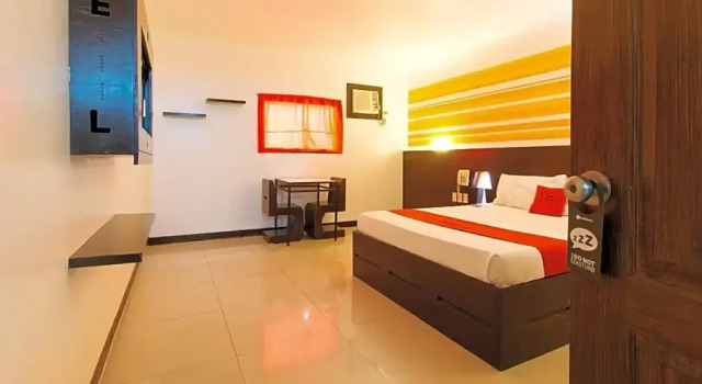 Номер Superior RedDoorz @ EL Runway Hotel Bulacan