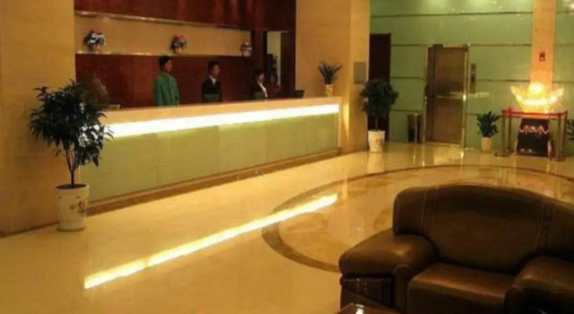 Jinjiang Inn Suzhou Xiangcheng Ave, Book Hotel Hoteller i Suzhou med parkering, Parkering