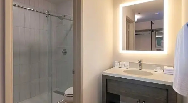 Четырёхместный семейный номер Standard Seacliff Inn Aptos, Tapestry Collection by Hilton