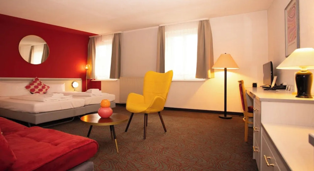 Двухместный семейный номер Standard с балконом Kulturhotel Hessenland Kassel Innenstadt by stay awesome
