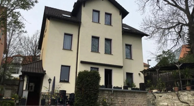 Pension Am Kirschberg, Забронировать Отель Отели Веймара 3 звезды, рядом с Библиотека герцогини Анны-Амалии, 3*