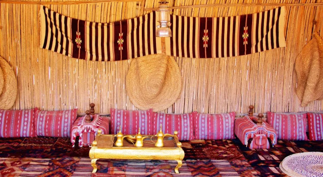 Arabian Oryx Camp, Book Hotel Al Ghabbi Al Ashkharah