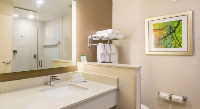 Четырёхместный номер Standard Fairfield Inn & Suites by Marriott Chickasha