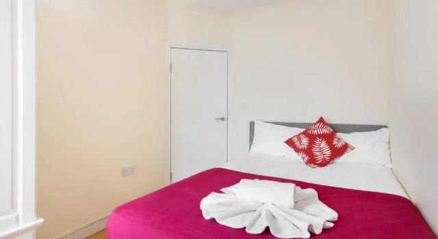 Апартаменты Deluxe Budget Apartment next to Kings Cross - Eurostar