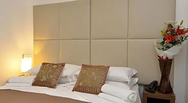 Четырёхместный номер Hotel San Giuliano