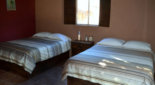 Casa Encinares, Prenota Hotel Hotel a Ensenada con piscina, Piscina