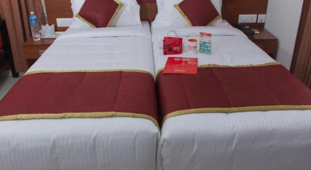 OYO Rooms Padmanabhaswamy Temple Ext, Забронировать Отель Отели штата Кералы с парковкой, Парковка
