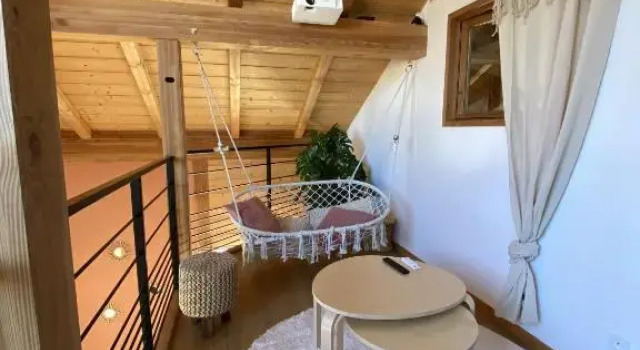Chez Françou (maison pour 7/8 personnes), Prenota Hotel Hotel a Alvernia con parcheggio, Parcheggio