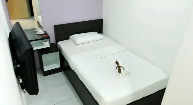 Deluxe Zimmer Hotel Checkedinn