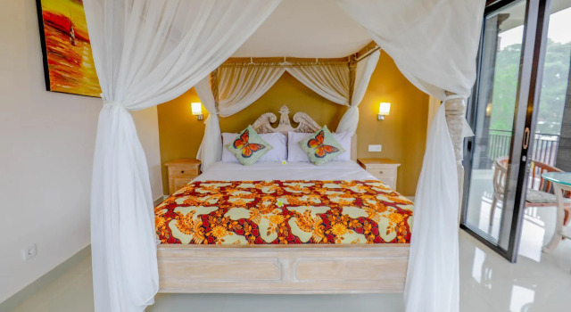 Warji House 1 Ubud Centre, Забронировать Отель «постель и завтрак» Отели провинции Бали с завтраком, Завтраки