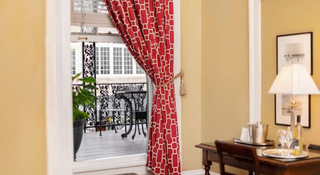 Двухместный номер Standard с балконом The Marshall House