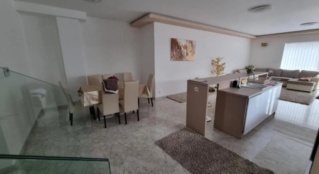 Sarkcsillag Ház- Star Family House, Забронировать Отель Сегед Чонград, рядом с New Synagogue