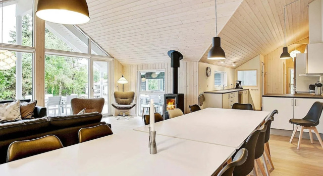 5 Star Holiday Home in Tisvildeleje, Book Hotel Hotels in Zealand with a Pool, Swimming Pool