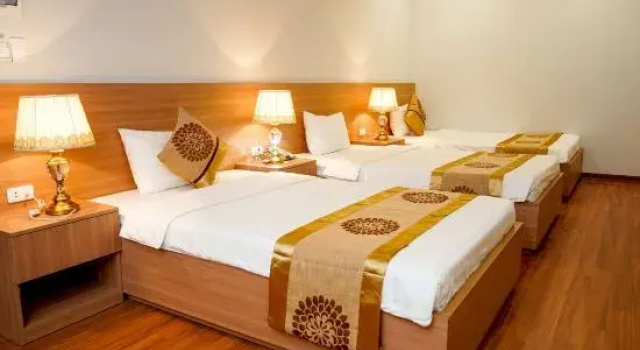 Номер Deluxe Long Anh Hotel