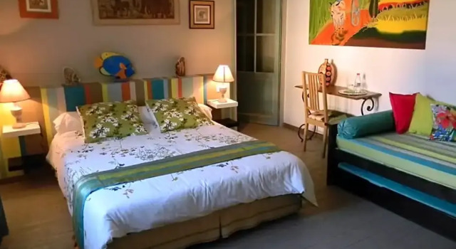 Le Logis dANTIGNY, Забронировать Отель Юссо Вьен