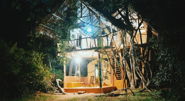 Коттедж Back of Beyond - Wild Haven