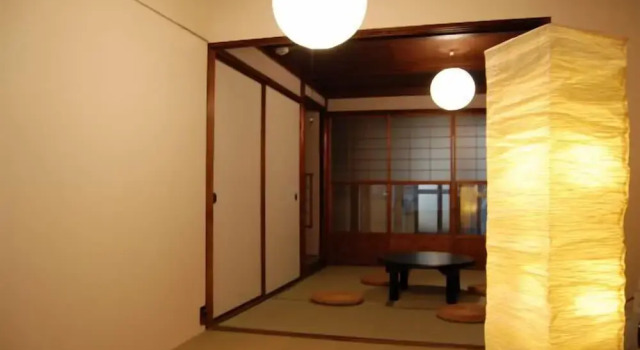 Kyomachiya Shijokarasuma-an, Book Hotel Kyoto Japan