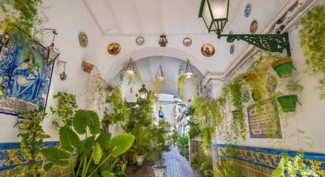 Апартаменты Misterhost Patio de las Flores Triana
