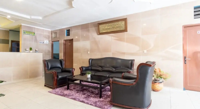 Gentala Hotel by OYO Rooms, Rezerwuj Hotel Medan Sumatra