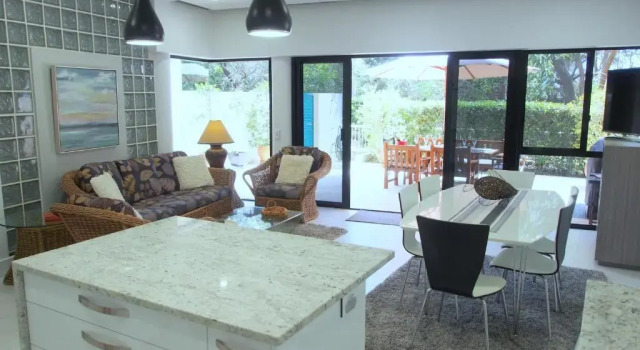 Апартаменты Premium Цокольный этаж с 3 комнатами Mirra Chana Beachfront Apartments Mooloolaba