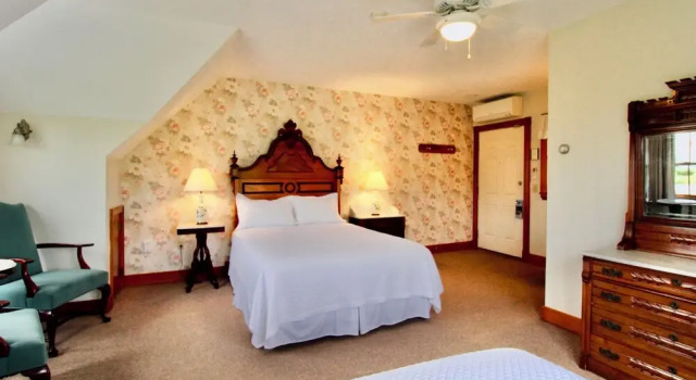 Номер Standard с видом на сад Rose Farm Inn