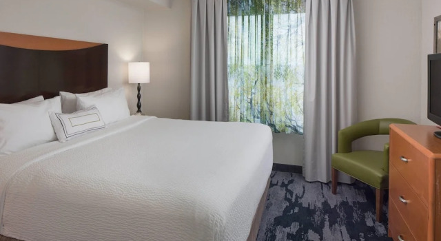 Люкс c 1 комнатой Fairfield Inn & Suites Orlando Lake Buena Vista