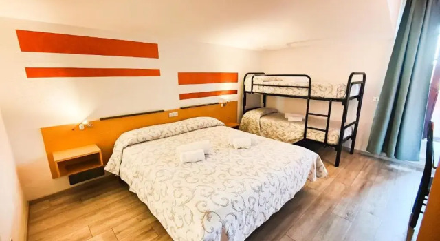 Четырёхместный номер Comfort Albergo B&B Tenesi