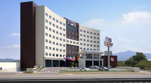 HS HOTSSON Hotel Silao, Prenota Hotel Hotel a El Bajio con piscina, Piscina