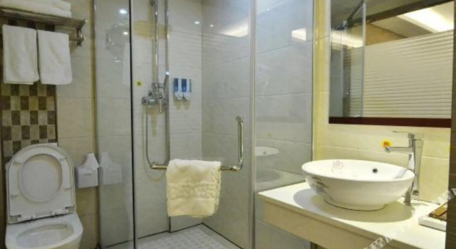 Jin Ting Hotel, Prenota Hotel Hotel a Yiwu con parcheggio, Parcheggio