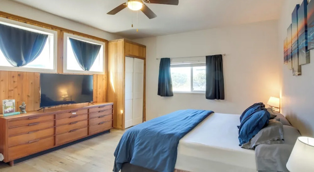 Bandon Home w/ Patio, Steps to South Jetty Park, Varaa Lomakoti Bandon Oregon Coast