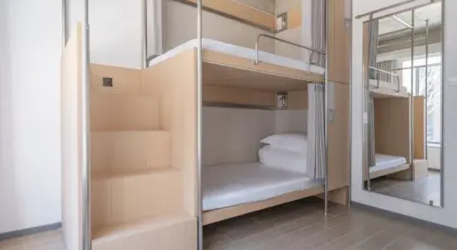 Seng i sovesal (sovesal til kvinder) Yue Hotel