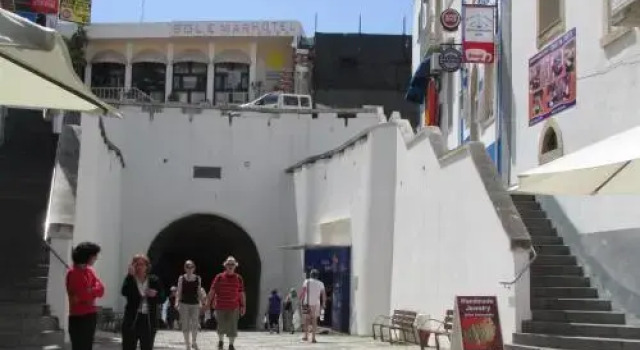 Apartment between Beach and Downtown, Забронировать Апартаменты/квартира Албуфейра Барловенто, рядом с Municipal Museum of Archaeology