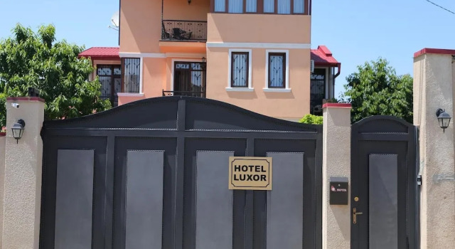 Hotel Luxor, Prenota Hotel Hotel a Tbilisi con parcheggio, Parcheggio
