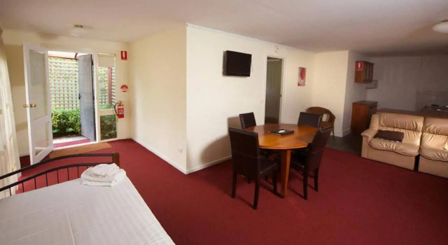 Sanctuary House Resort Motel, Забронировать Мотель Хилсвилл Долина Ярра
