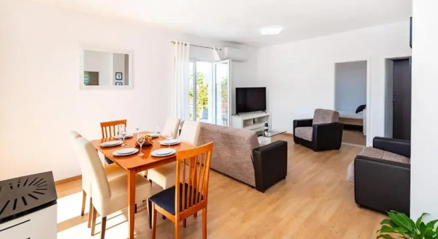 Apartment Maia Lena A2, 300 m vom Meer