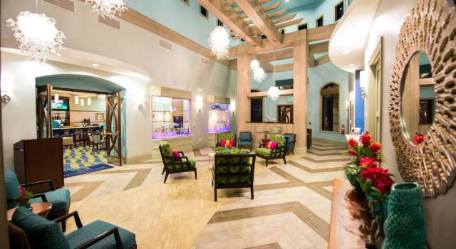 Hollywood Retreat