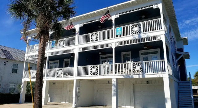 203 Butler Avenue by Tybee Vacation Rentals