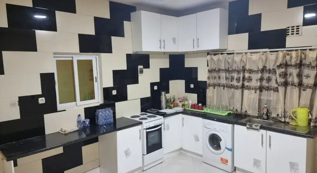 Villa Sleeps 10 With Garden, Boek Villa Vakantiehuizen in Lubumbashi, Cottage