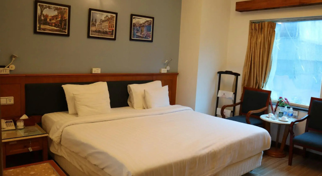 A25 Hotel - 221 Bach Mai