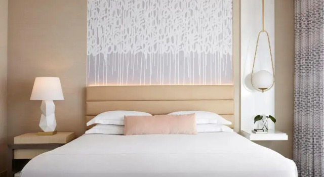 Двухместный люкс Kimpton Hotel Wilshire by IHG