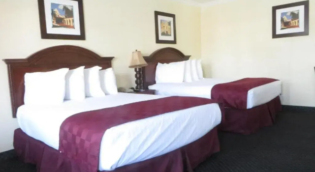 Семейный номер Standard Best Inn & Suites