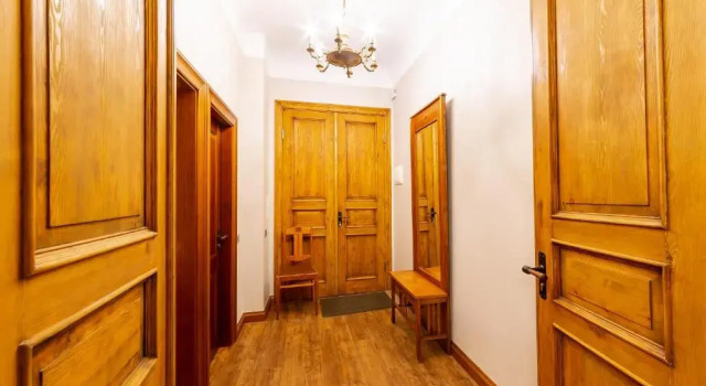 Апартаменты Цокольный этаж Stories Writer's AP 40sqm Renovated Free parking