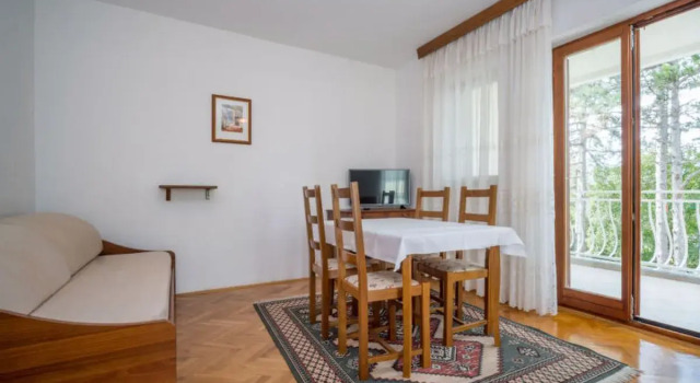 Apartment Fuma St.Georges-de-Montclard 39435