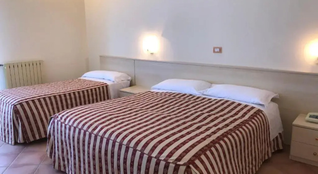 Трёхместный номер Standard Hotel Di Rocco