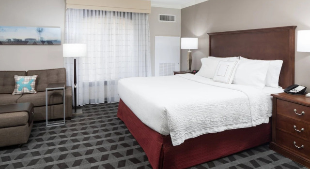 Двухместный люкс TownePlace Suites Fort Worth Downtown