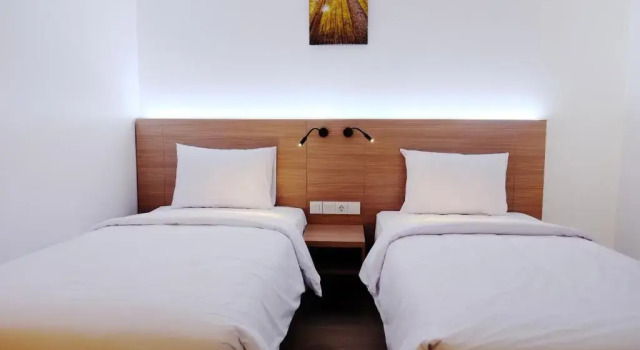 Двухместный номер Standard Grand Thamrin Hotel