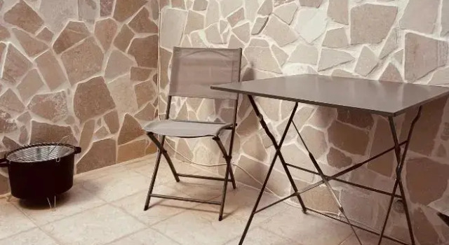 Lovely 2 bedroom rental unit,patio and close beach, Book Hotel Manduria Salento