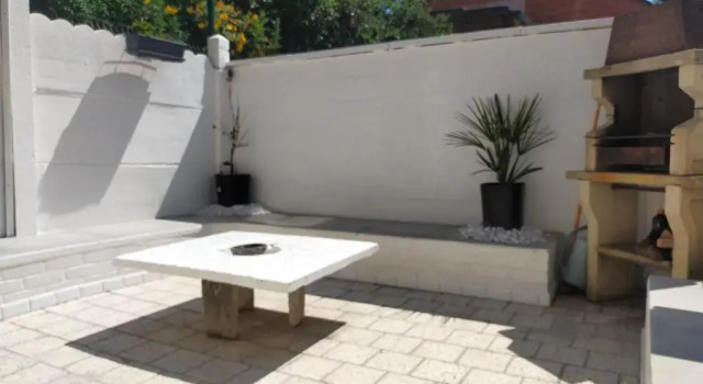 Maison de 3 chambres avec jardin clos et wifi a Lens, Varaa Hotelli Lens 