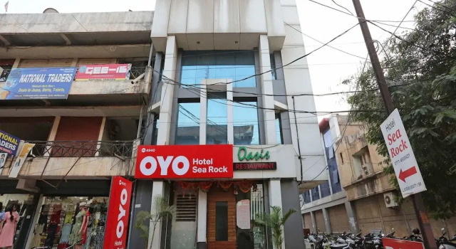 OYO 4940 Hotel Sea Rock